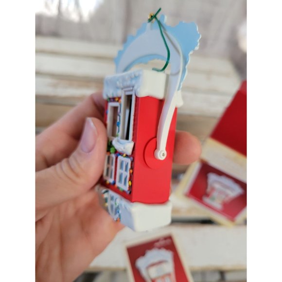 Hallmark Christmas countdown 2005 ornament Xmas holiday tree - Picture 5 of 7